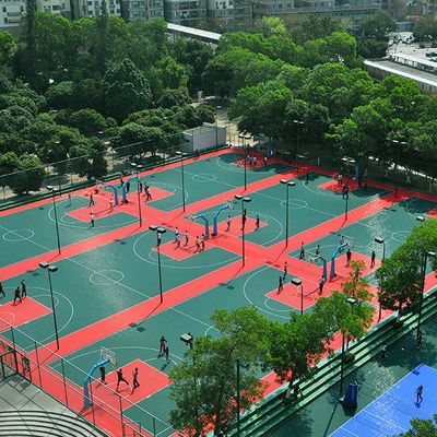 Goede prijs Weather Resistant Outdoor Basketball Court Tiles Polypropylene Material With Multi Color online