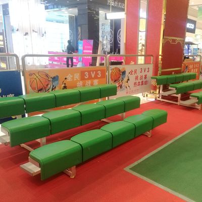 Goede prijs 3 Bleachers van het rijen Openluchtmetaal voor het Atletische Gebied van Speelplaatsgymnasiums online