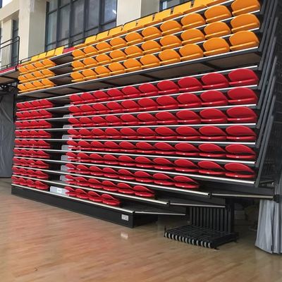Goede prijs Achter Vouwende Intrekbare Bleacher Plaatsing voor Binnen Universitaire Schoolzaal online