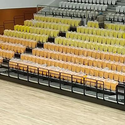 Goede prijs 100 Seats Retractable Bleacher Seating Wall Attached For Concert Hall Theatre online