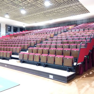 Goede prijs Vuurvaste Gymnastiekbleachers Intrekbare Tribuneplaatsing voor Arena online