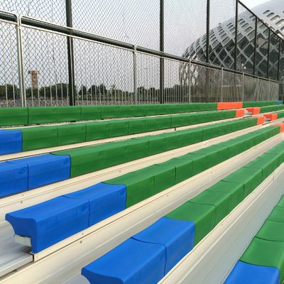 Goede prijs Multibleacher van het Kleurenaluminium Bank met Plastic Corrosiebestendige Zetels online