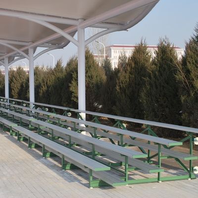 Goede prijs 4 de Sportenbleachers van het rijaluminium voor Openluchtspeelplaatsgymnastiek online