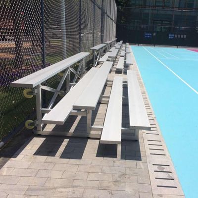 Goede prijs Durable Outdoor Metal Bleachers , Aluminum Football Bleachers Portable online
