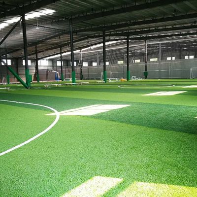 Goede prijs 45mm van het de Hoogtevoetbal van de Grasstapel het Synthetische Kunstmatige die Gras voor Schoolhof wordt gebruikt online