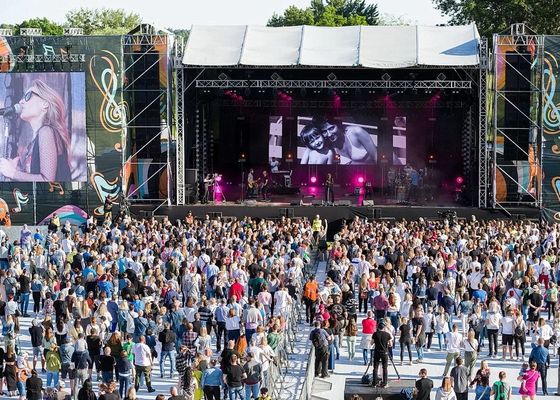 Goede prijs High-Density Polyethyleen Portable Event Flooring Weerbestendige En Brandbestendige online
